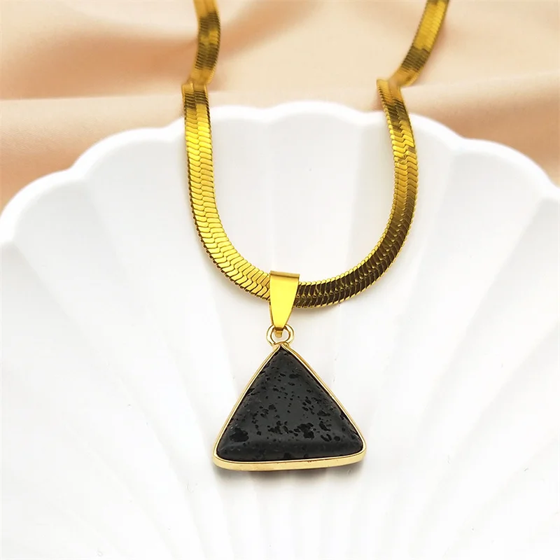 Vintage Triangle Black Hollow Stone Pendant Necklace Women Men Stainless Steel Gold Color Choker Blade Chain Female Jewelry