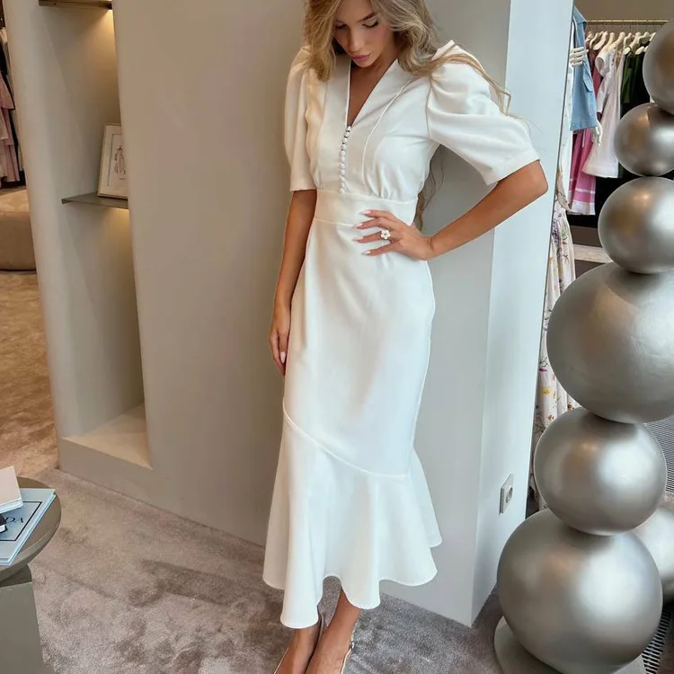 

Новые повседневные белые платья в стиле пэчворк для женщин: модные, с V-образным вырезом, рукавом до локтя, на пуговицах, элегантные, с завышенной талией, с оборками, сексуальные.