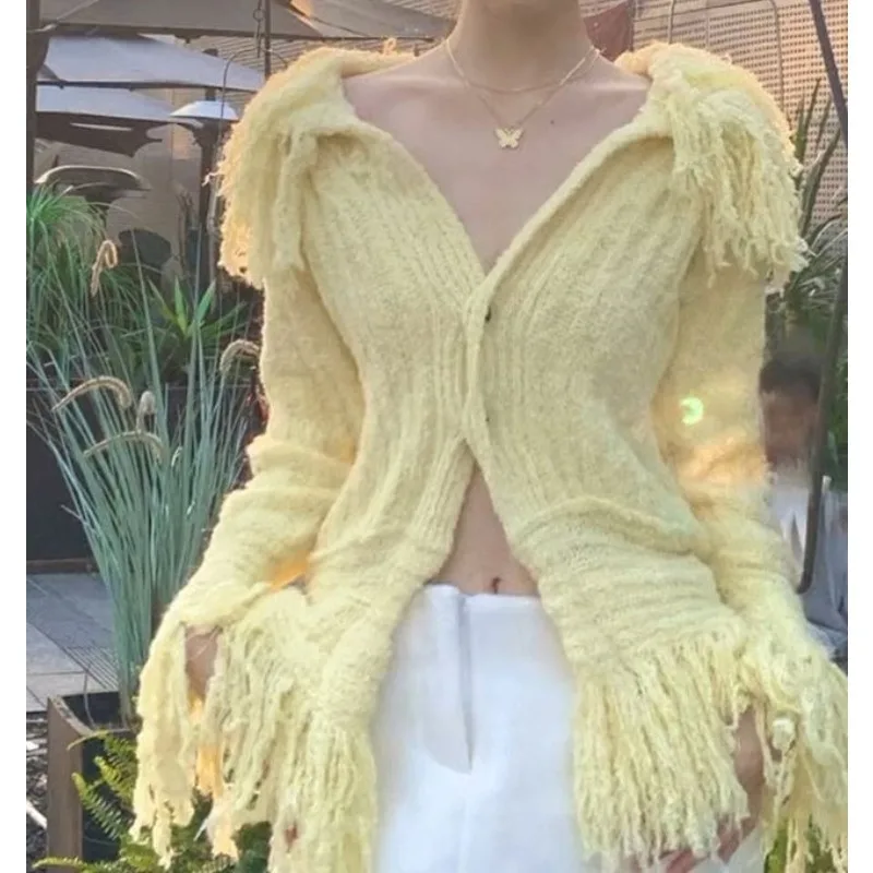 

French Milk Gentle Small Foreign Style Sweet and Spicy Pure Yellow Fringed Knitted Cardigan Top Women 2025