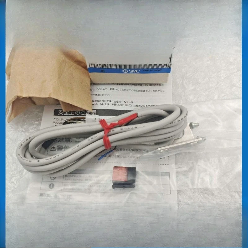 

Детали для манометров SMC Электростатический датчик IZE110LAC IZD10110