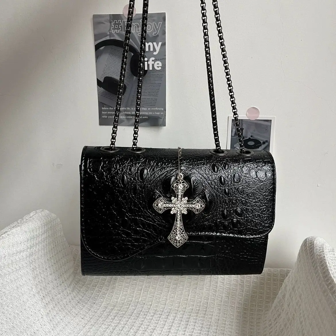 

Винтажная черная готическая сумка подмышки, женская сумка через плечо из искусственного крокодила, большая вместительная сумка через плечо, женская элитная сумка через плечо с цепочкой Y2K