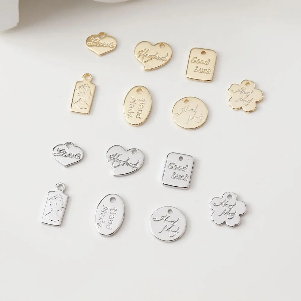 10 Stück Mikro-Messing-Herz-Quadrat-Charms-Anhänger für Schmuckzubehör, Komponenten, Herstellung von Zubehör, DIY, handgefertigt, 14 Karat vergoldet