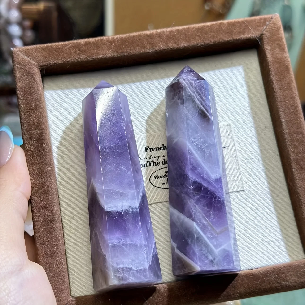 Natural amethyst  point tower, pure and fragrance-free home decoration, perfect natural crystal gift, festival and birthday gift