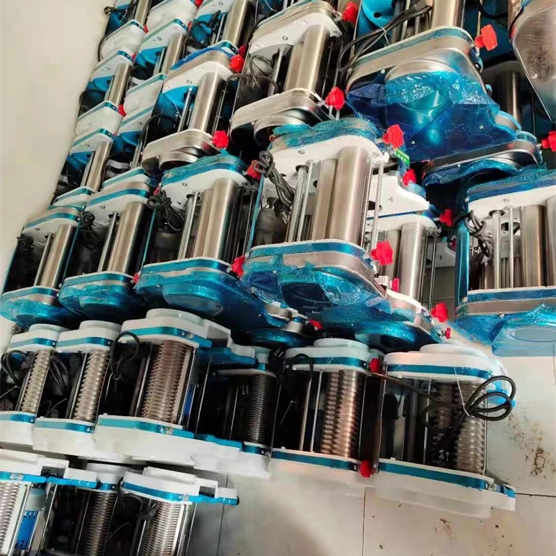 

LXT полностью автоматическая машина для резки шариков теста, небольшой резак для полосок теста, машина для приготовления подбородка, машина для резки теста