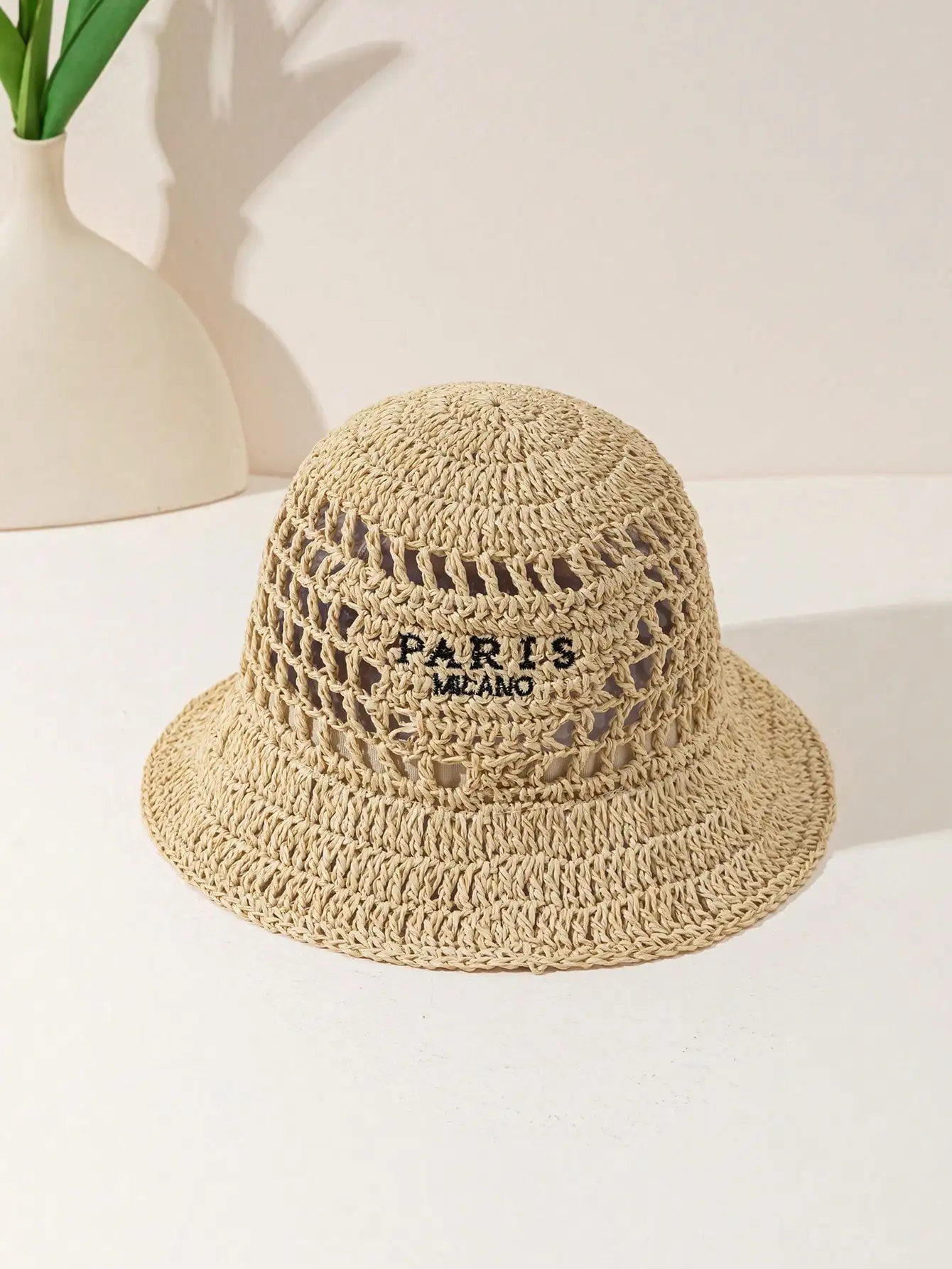Women's Fashionable Bohemian Beach Resort Inverted Triangle Letter Embroidery Handmade Crocheted Straw Hat