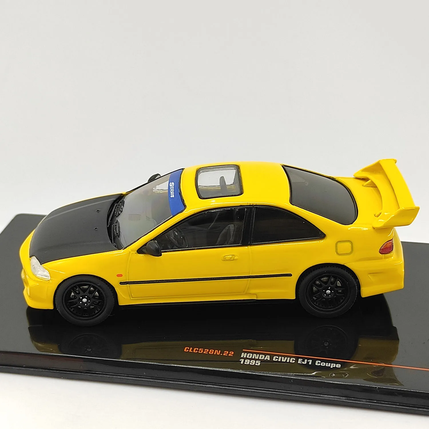 ダイキャスト IXO 1:43 スケールホンダシビック EJ1 クーペ 1995 合金車モデルグッズおもちゃギフトお土産ディスプレイ装飾