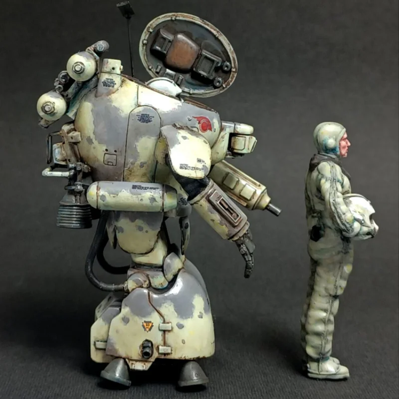 1/35 Resin Figure Full Body Model Kit Yokoyama Mecha Fireball Pilot GK Unassembled and unpainted