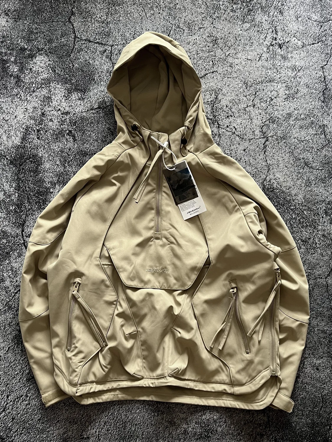 

Thiened Autumn Winter Jaet Men's Warm Windproof Water-resistant Multi-ket Workwear Jaet Retro Sle Zipper Closure