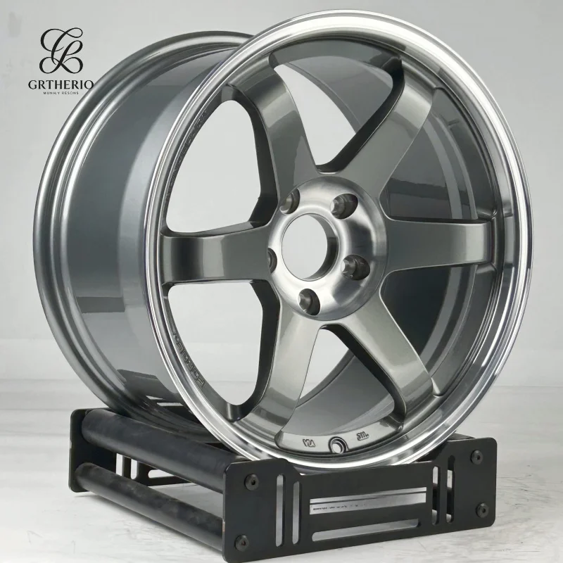 Per Toyota Honda Nissan Subaru 16 17 18 pollici 5x110 5x114.3 Cerchi in lega di canna di fucile grigio a cinque raggi RC Ruote JDM forgiate personalizzate