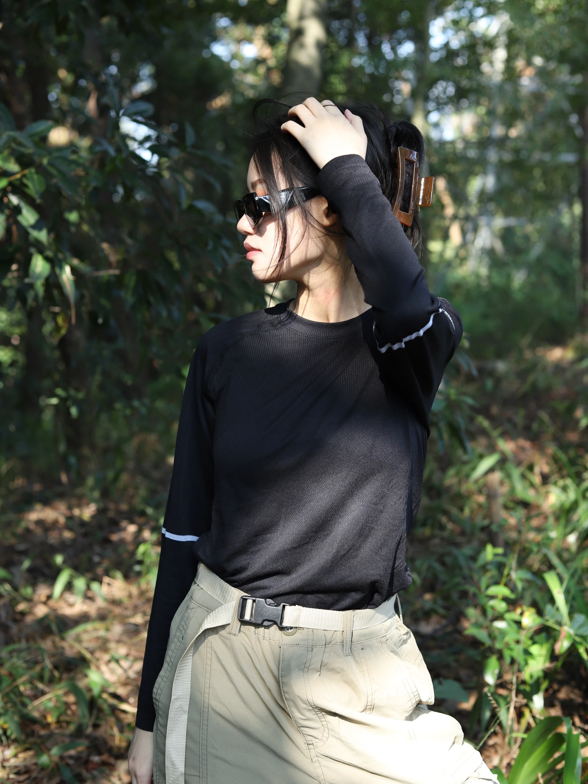 Women's Thermal Base Layer Thin Long Sleeve round Neck T-Shirt Quick Dry Outdoor Hiking Running Sweat Wicking Underwear