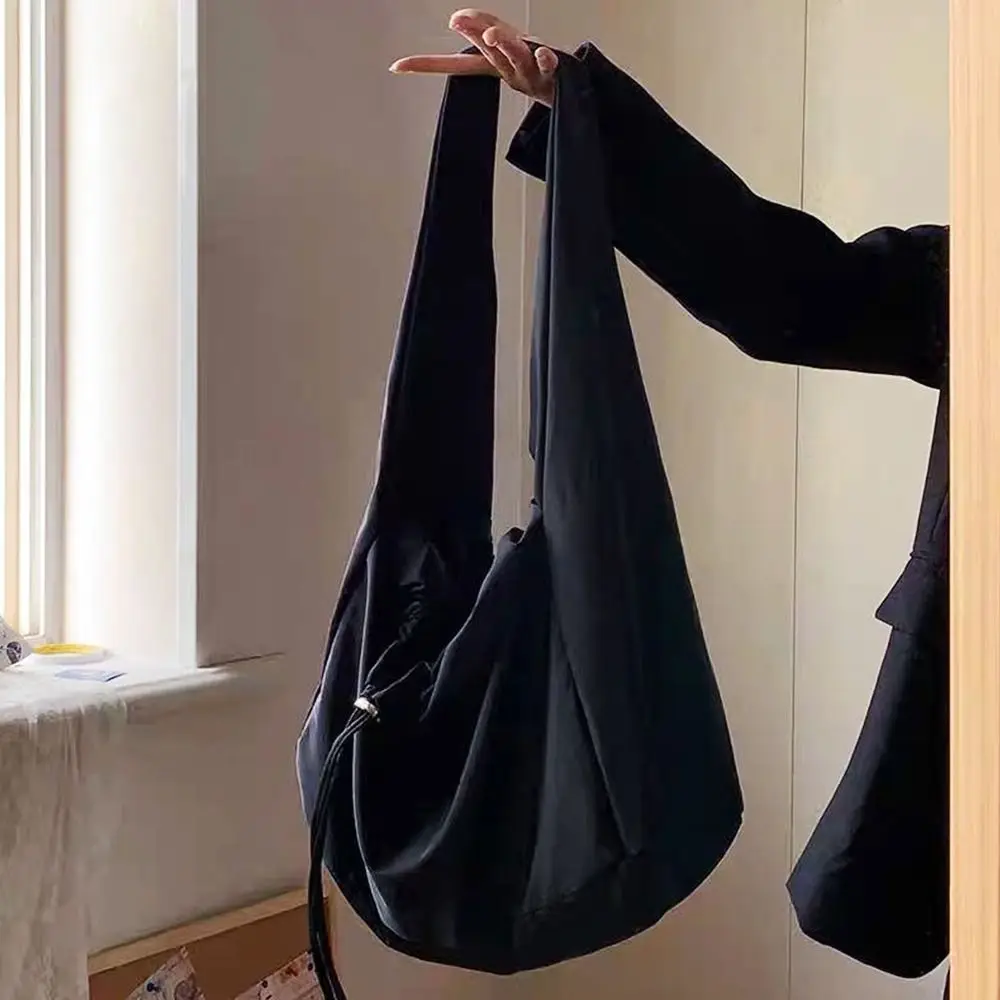 

Women Black Solid Bucket Bag Handbags Tote Bag Shoulder Bag
