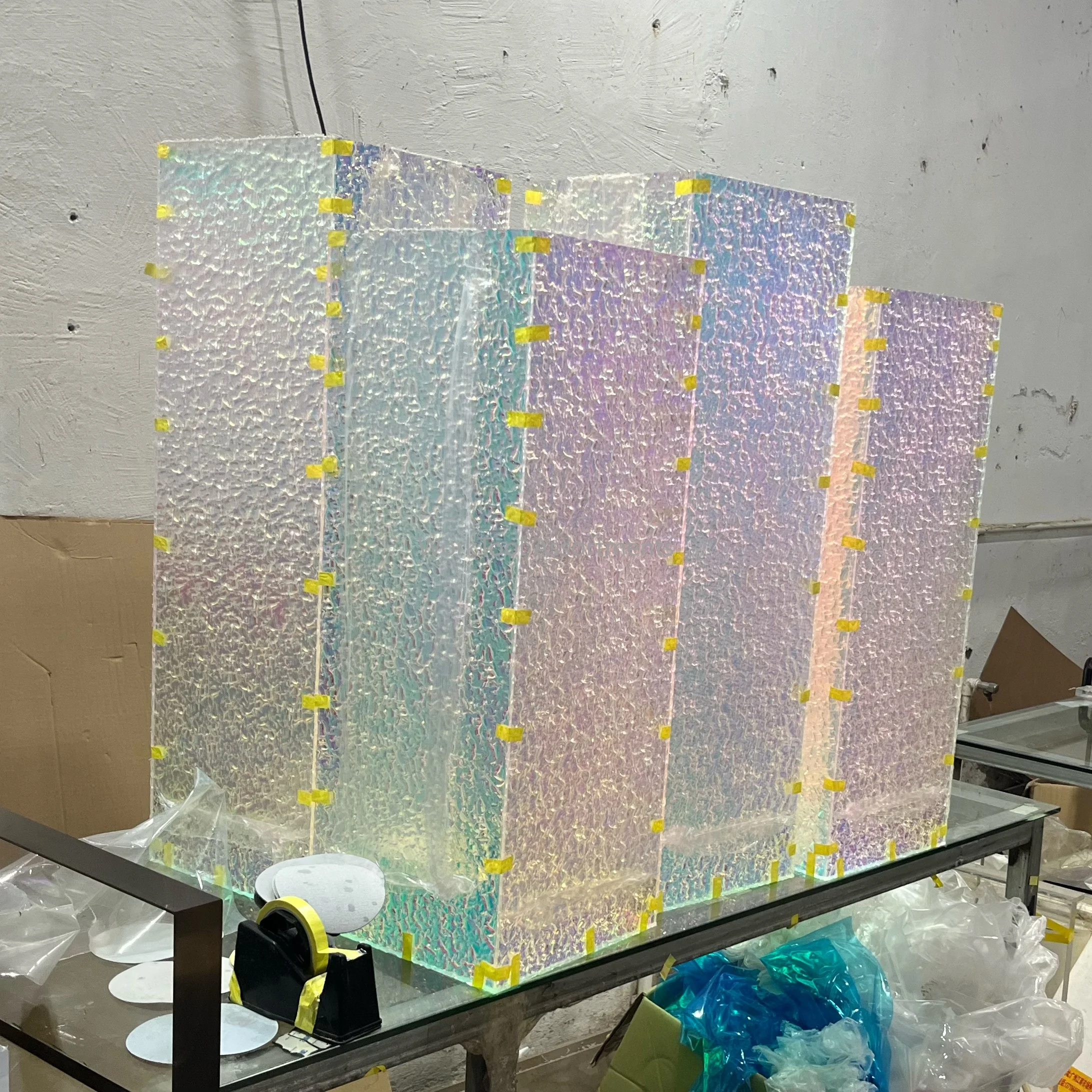 Clear Iridescent Water‑Ripple Acrylic Display Stand Stone Texture Riser For Home Desktop Ornament Decor