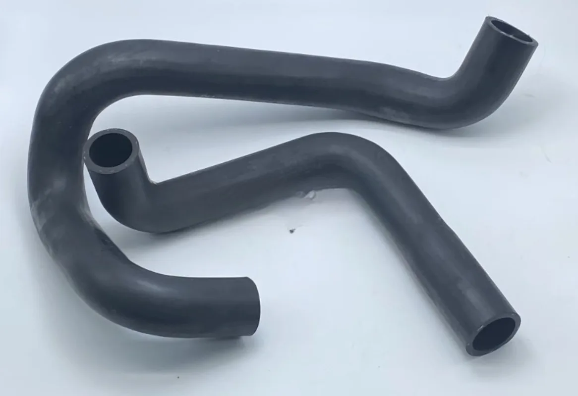 خرطوم المبرد السفلي العلوي لنظام تبريد محرك الحفارة Takeuchi TB135 160 175