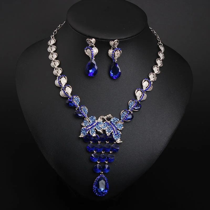 

Luxury-Style Crystal Gemstone Necklace and Earrings Set for Formal Evening Gowns and Women's Accessories