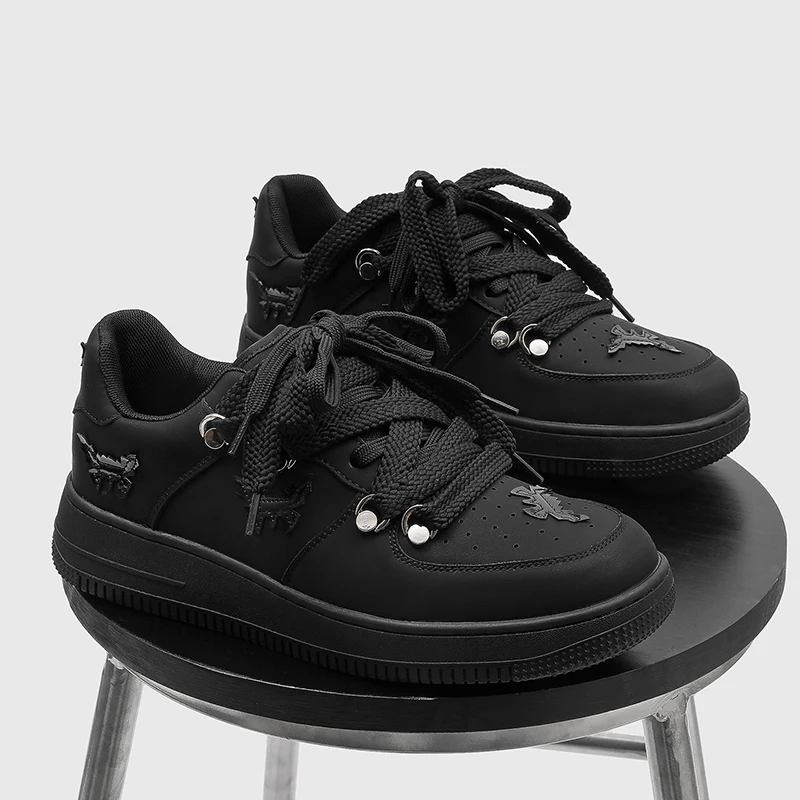 

Высококачественная персонализированная модная мужская обувь, дышащая повседневная обувь с нишевым дизайном и бабочкой, увеличивающая рост