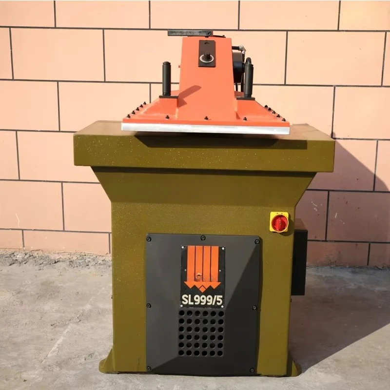 Atomic hydraulic leather glove cutting machine