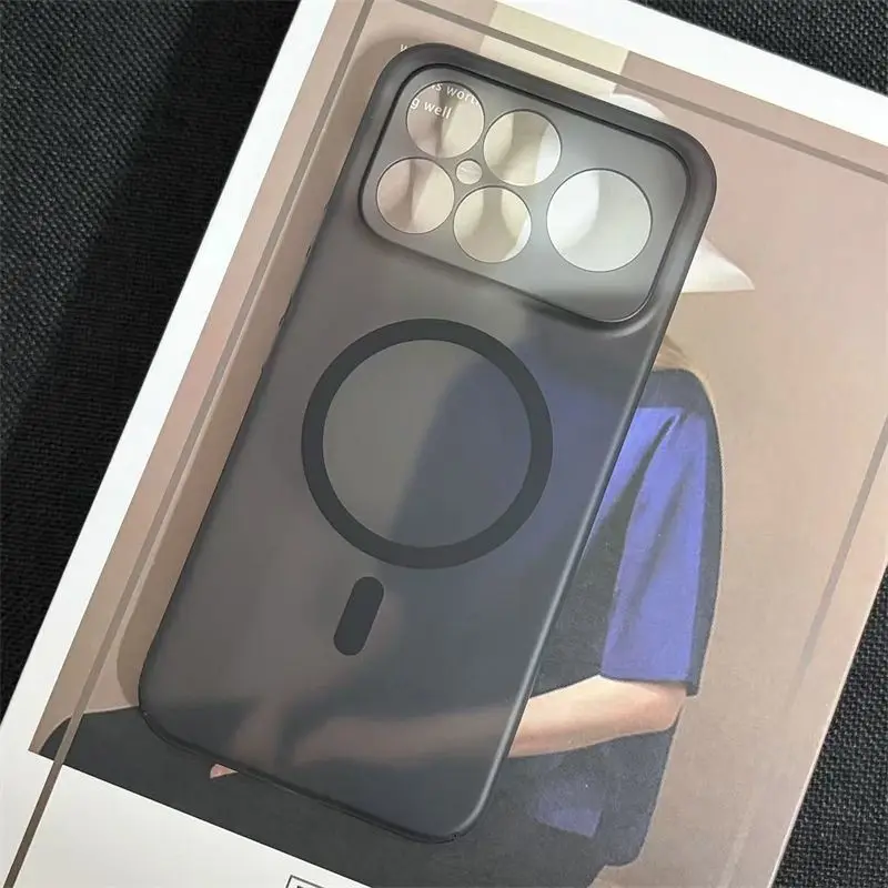 حافظة لهاتف POCO F8 Pro غطاء كمبيوتر فائق المغناطيسي شفاف متجمد صديق للبشرة لهاتف POCO F 8 Pro Ultra المقاوم للصدمات Funda