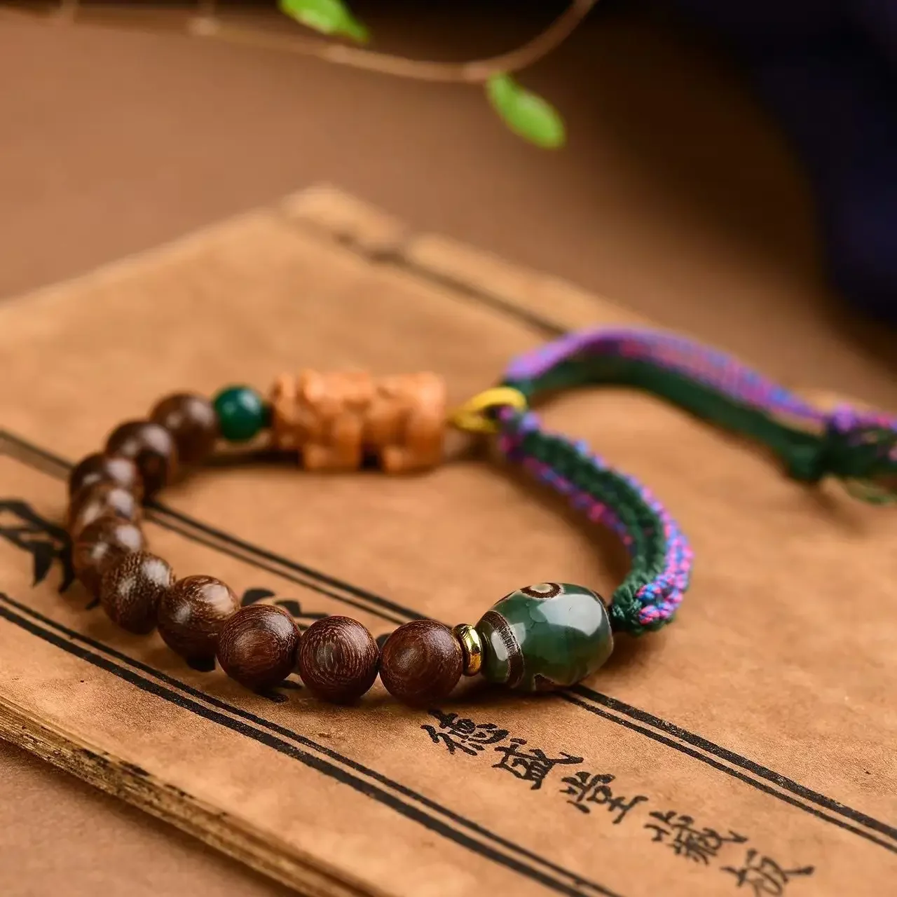 Original New Wooden Beads Hand-woven Adjustable Hand Rope with Old Sandalwood Brave Pi xiu Charm Men and Women Bracelet Jewelry