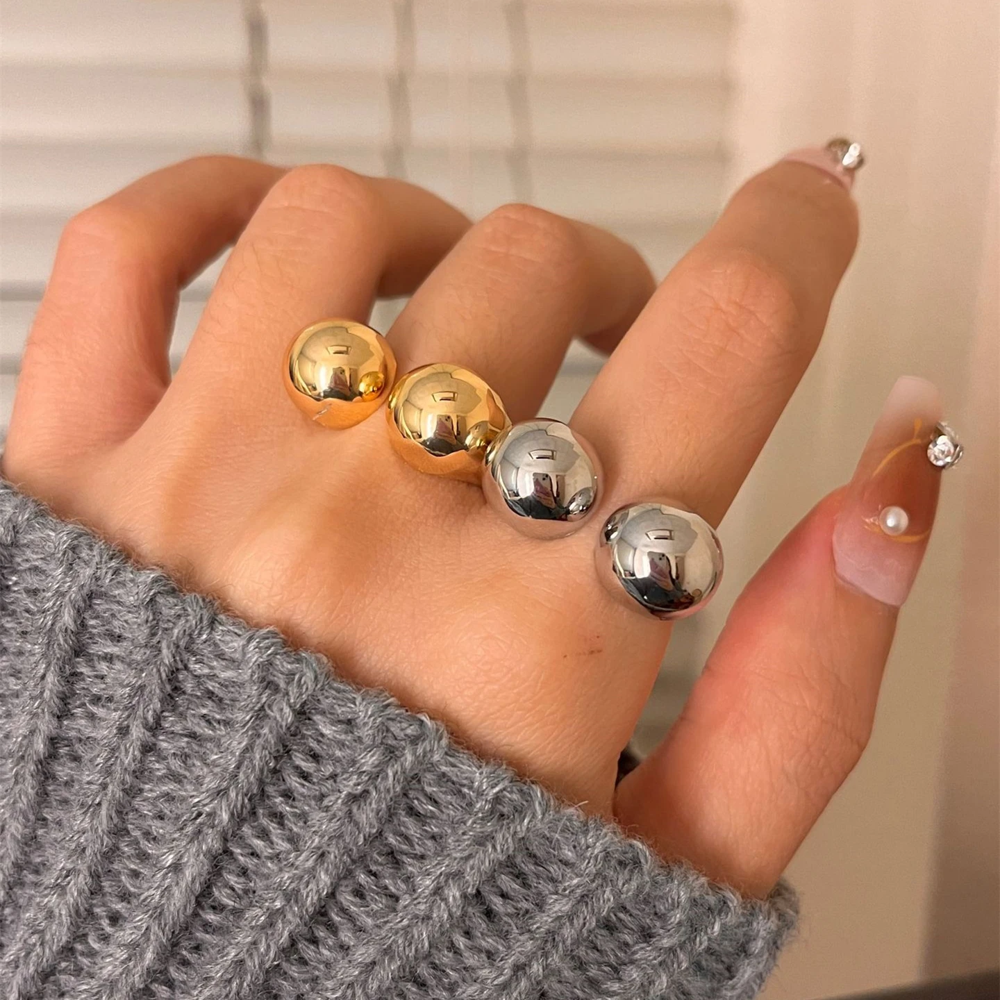 New Trendy Metal Glossy Double Ball Open Ring for Women Men Europe America Personality Hip-hop Punk Jewelry Accessory