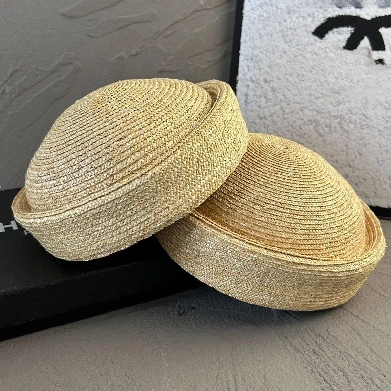 

Новые женские береты из натуральной пшеничной соломы ручной работы, богемная солнцезащитная шляпа, соломенная шляпа с круглой вогнутой тульей, шляпа-пилбокс для церкви/дерби, пляжная шляпа