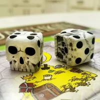 1 Pcs 5 Pcs 16mm 6 Face Six Sided Skull Pattern Resin D6 Dot Dices Black White Point for DND TRPG RPG Table Board Game Halloween