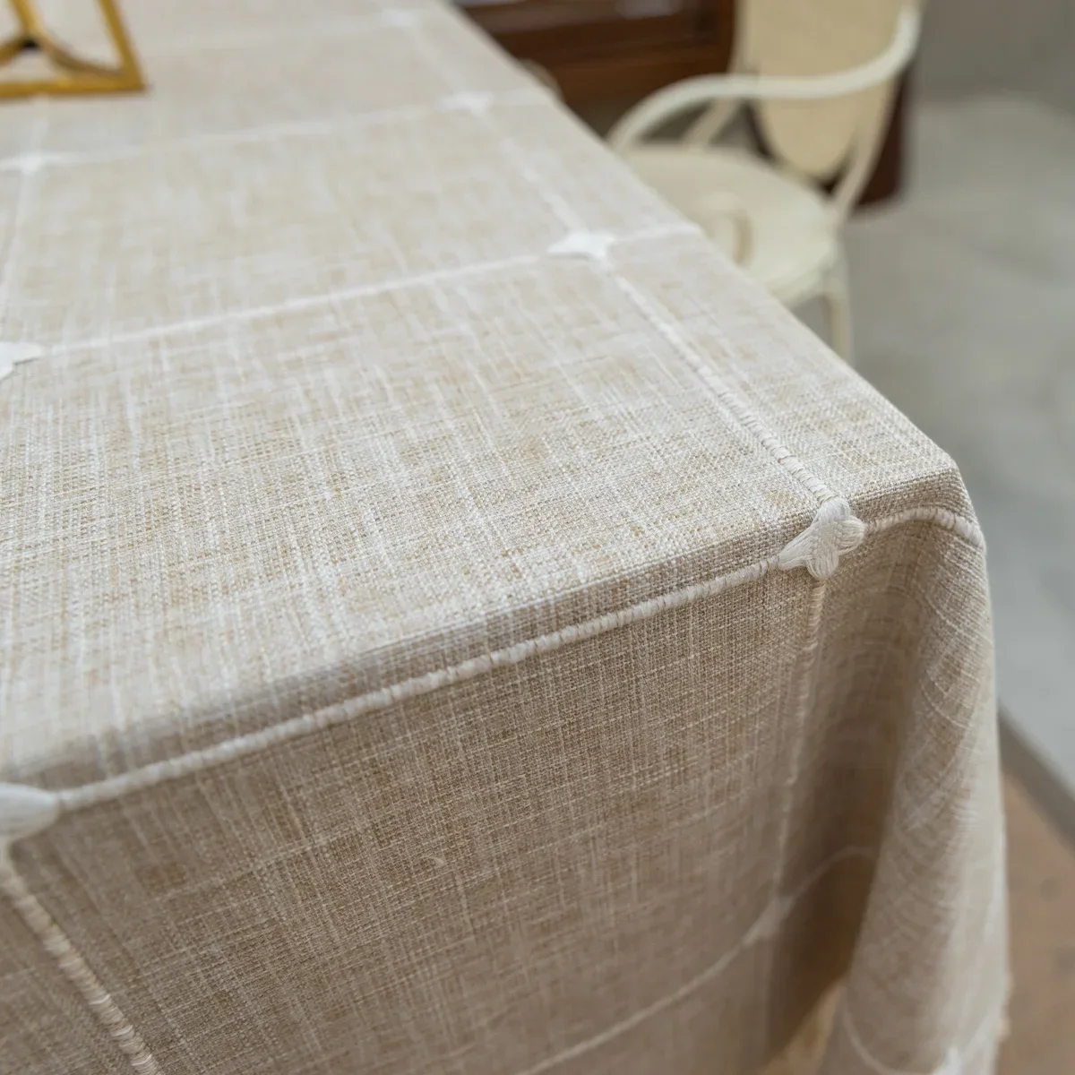 Thumbnail 2 - #69 Latest Table Linens Updates