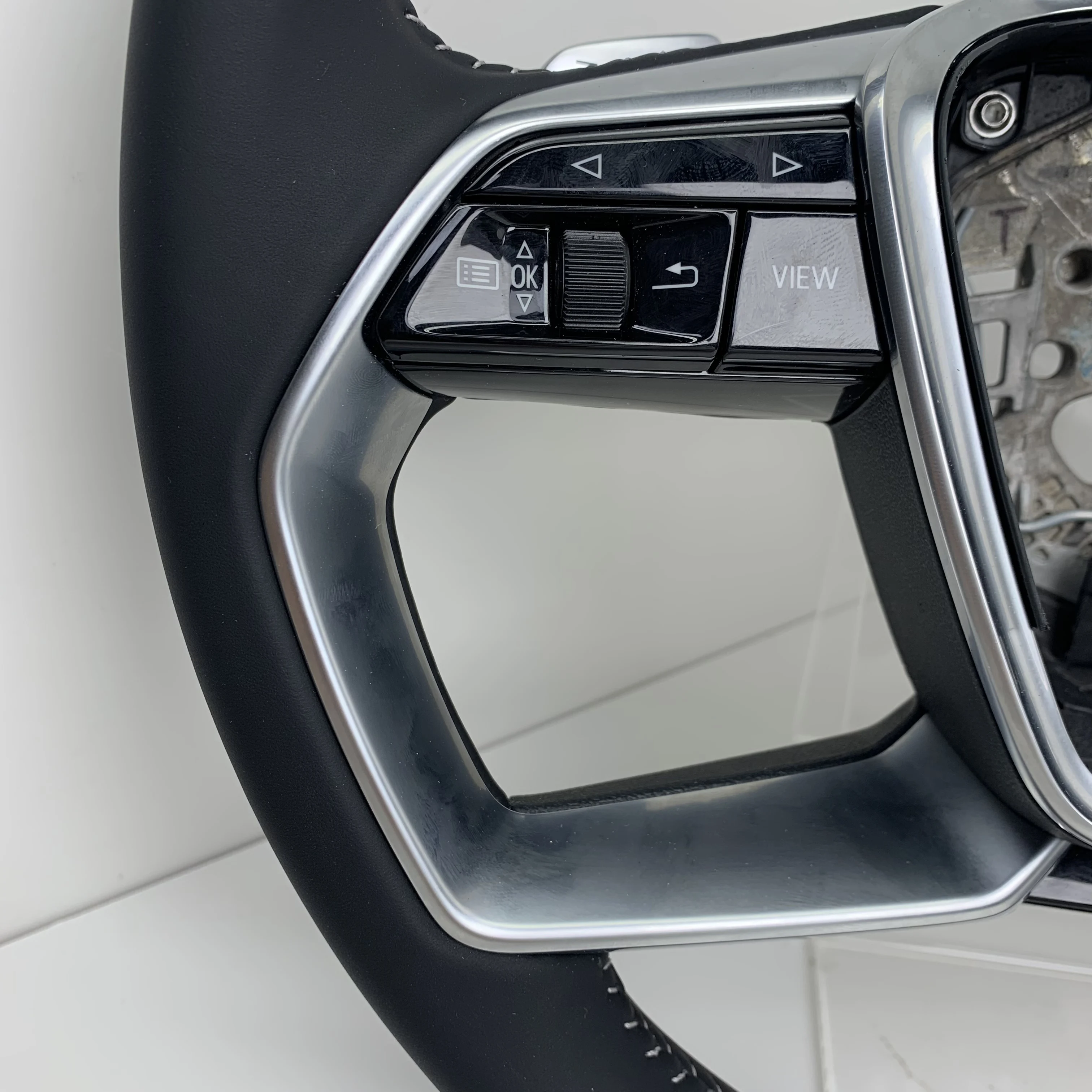 Custom Volant Full Leather Steering Wheel for Audi A3 A4 A8 B8.5 A5 A6 C7 C8 S3 S4 S5 B9 RS3 8V RS7 - view 5