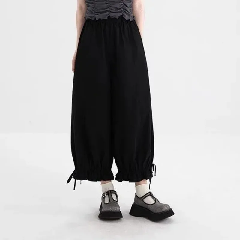 

Женские черные брюки с высокой талией, широкими штанинами, рюшами на манжетах и завязками, повседневные