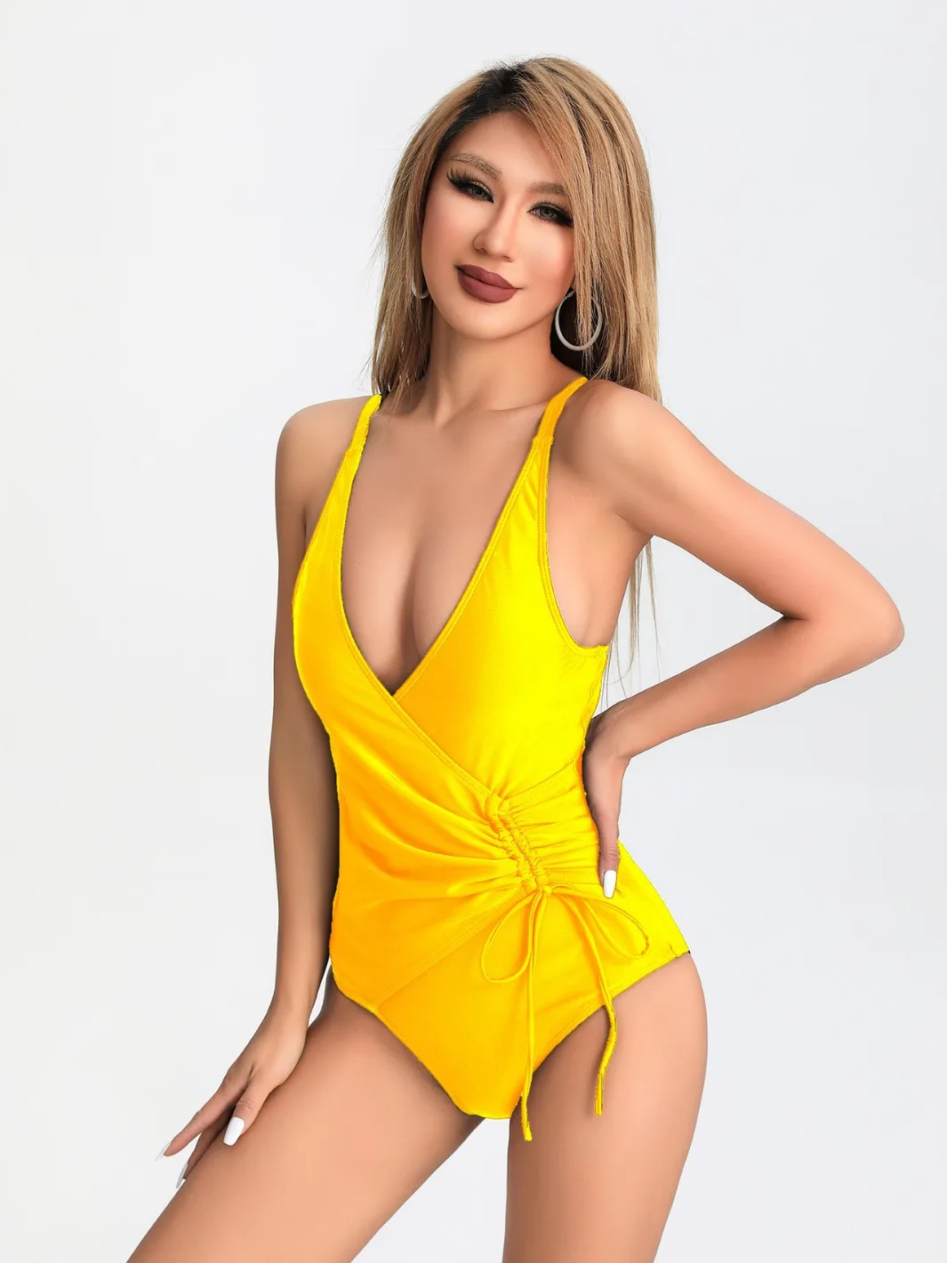 2024 Sexy swimwear with belly covering triangle shaped women's swimsuits, one-piece beach skirts, wholesale of women's clothing