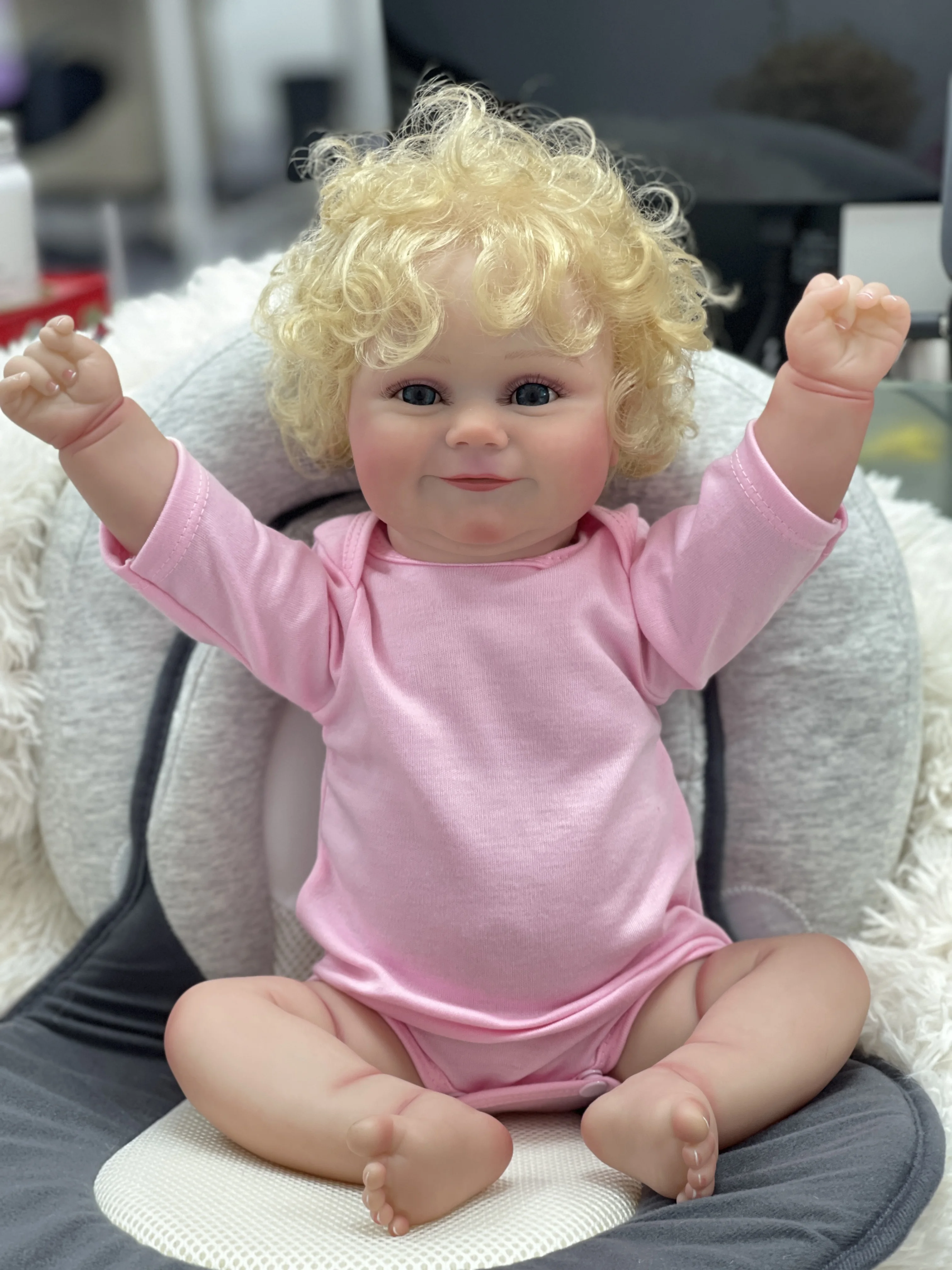 48CM Maddie Lifelike Full Body Soft Silicone Vinyl Reborn Doll Hand-Detailed Painting with Visible Veins 3D Skin Tone