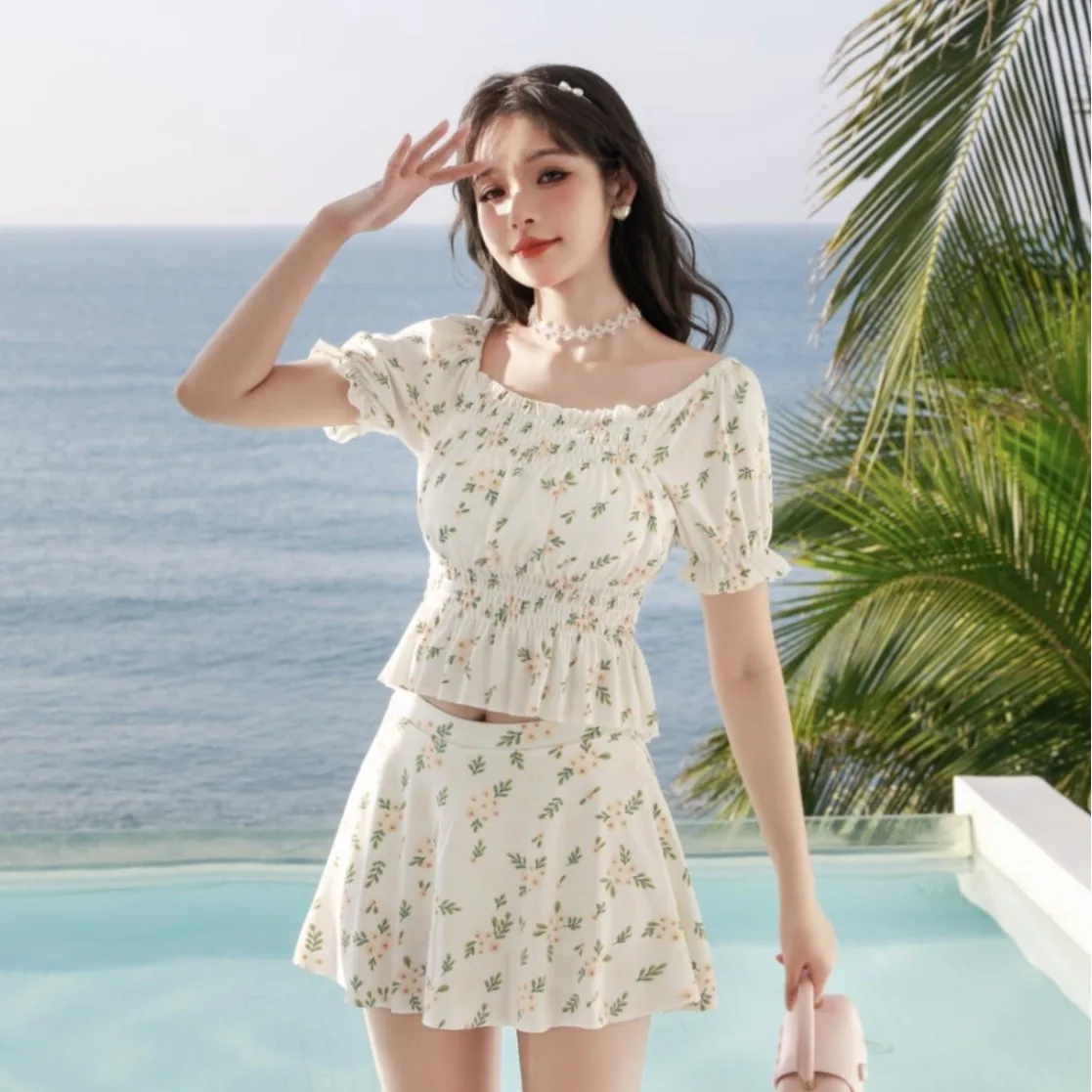 

2023 Fairy Swimsuit Female Split Small Fresh Two Piece Conservative Teenage Student Hot Spring Swimwear