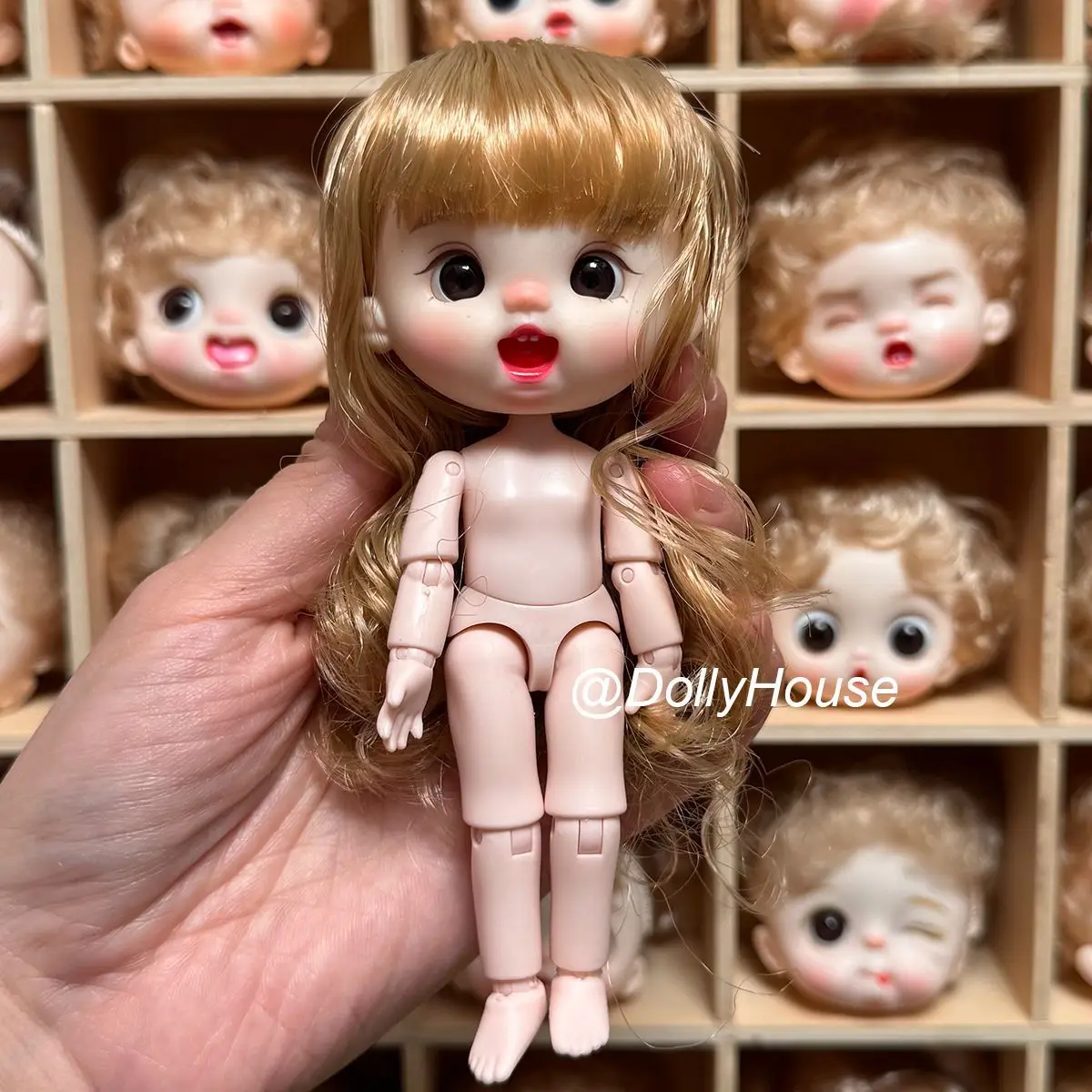 

High Quality 14CM BJD Doll Rubber Multi Joint Doll with Face Expression Change of Attire and Makeup Girls Xmas Gifts In Stock
