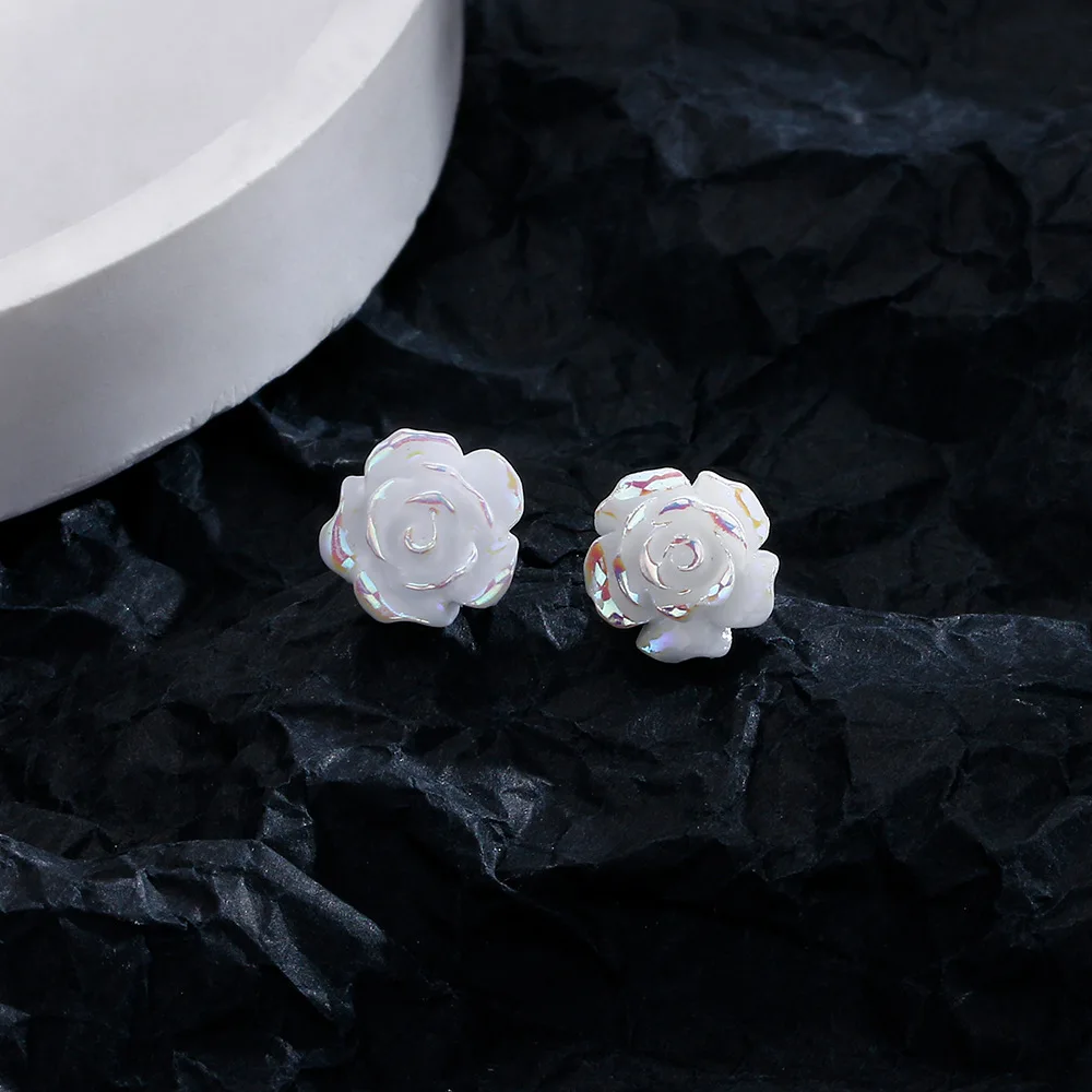 Rose Shape Mini Stud Earrings Korean Style Temperament Exquisite White Flower Earrings For Ladies Birthday Gift