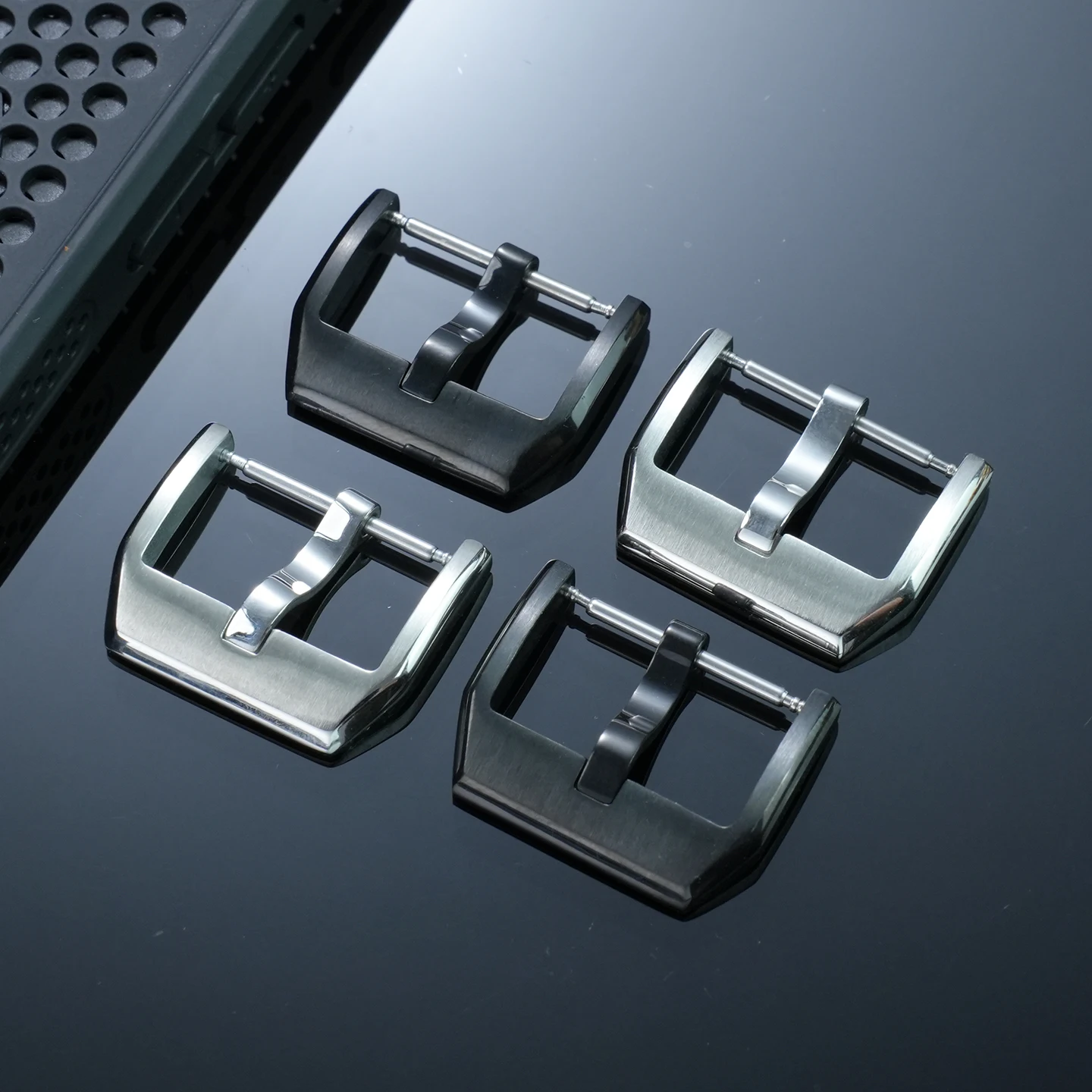 Suitable for IWC engineer stainless steel watch buckle, rubber strap stainless steel folding clasp, men's watch accessories 20mm