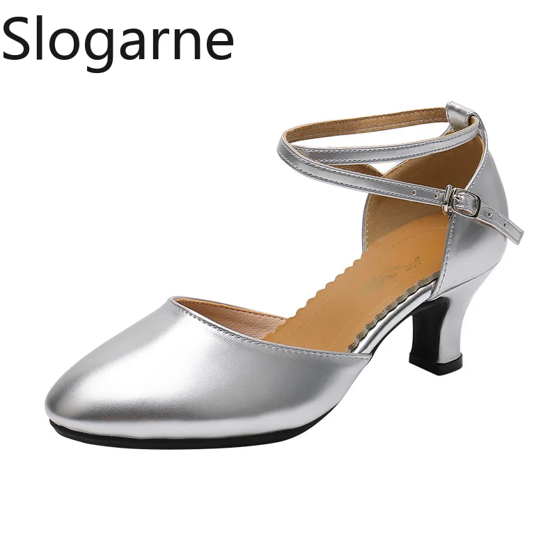 Women Standard Shoes Pearlescent Ladies Ballroom Dance Shoes Closed Toe Salsa Shoes Rubber Soft Outsole Modern Dance Low Heel