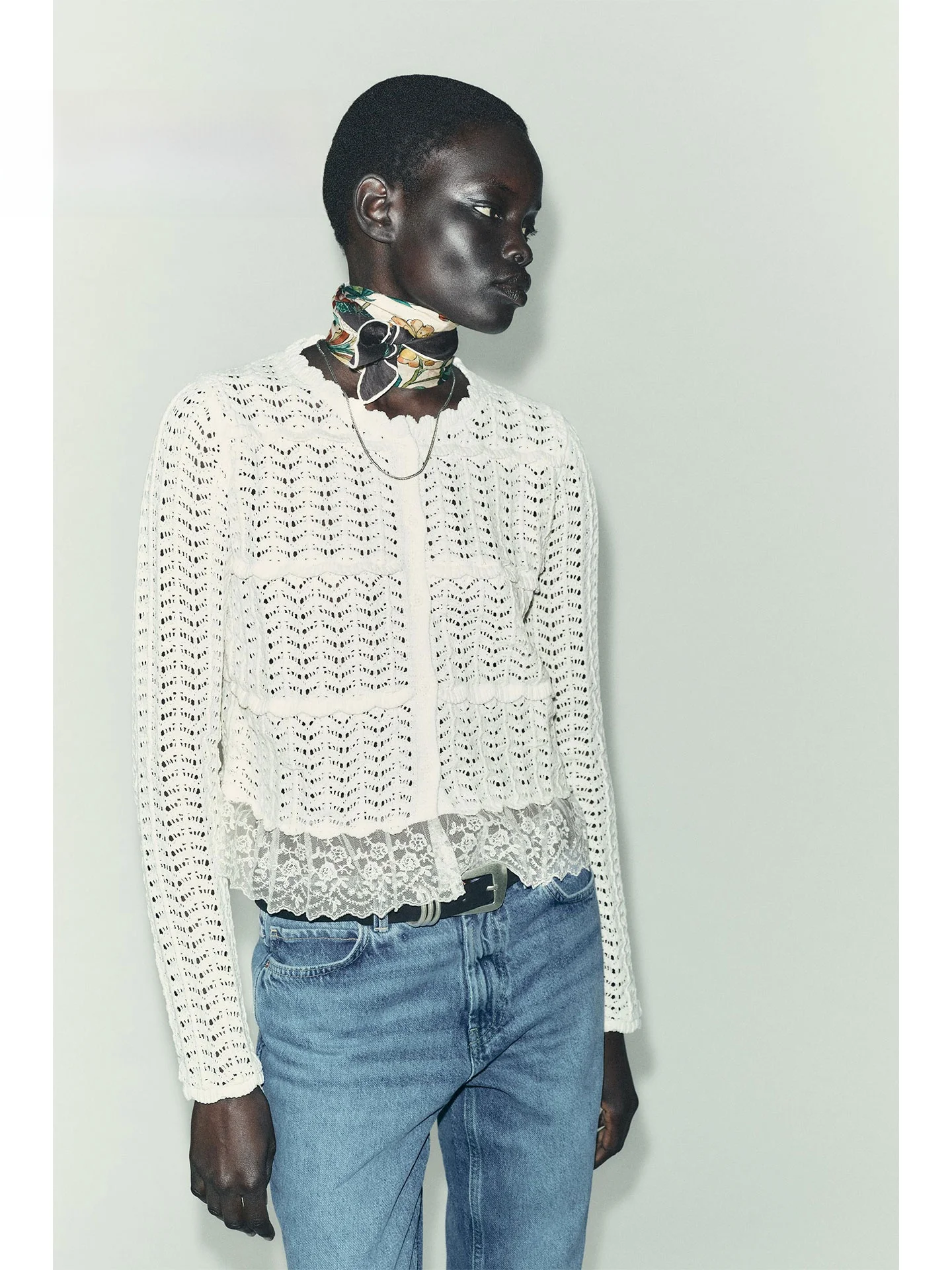 

Romantic round Ne Long Sve Hollow out Jaet Women's Slim Fit ort Outerwear ZAPRHA 2025 Autumn New Sle Ladies' Faion