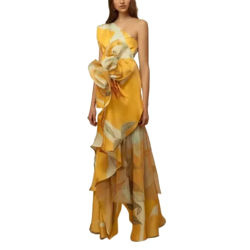 Summer New Style French Retro Temperament Waist Cinching Casual Printed Sloping Shoulder Dress 2025 Fashion Club Dress