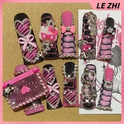Y2K Spice Girl Piedi lunghi d'anatra Premere sulle unghie finte Punk Rosa Rivetto in metallo Lusso fatto a mano Glisten Unghie finte Suggerimenti Donna Regalo per feste
