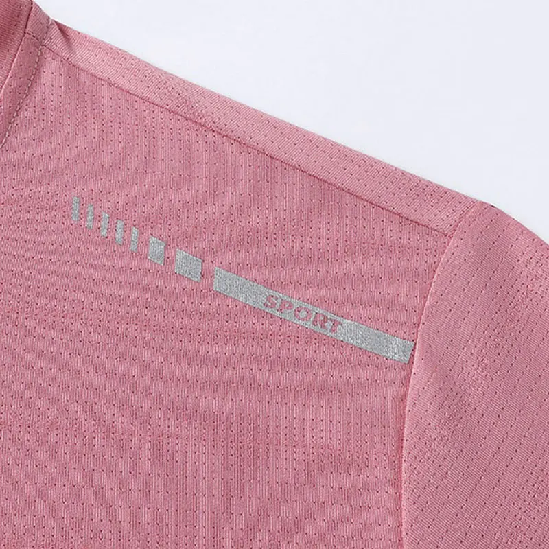 レディース反射ランニングTシャツ - 夏用高弾性通気性速乾アイスシルクスポーツトップ、クールな半袖アクティブTシャツ