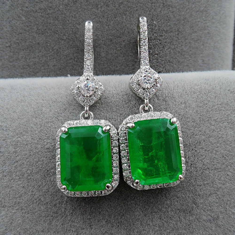 

Женские серьги из серебра 925 пробы, с изумрудом