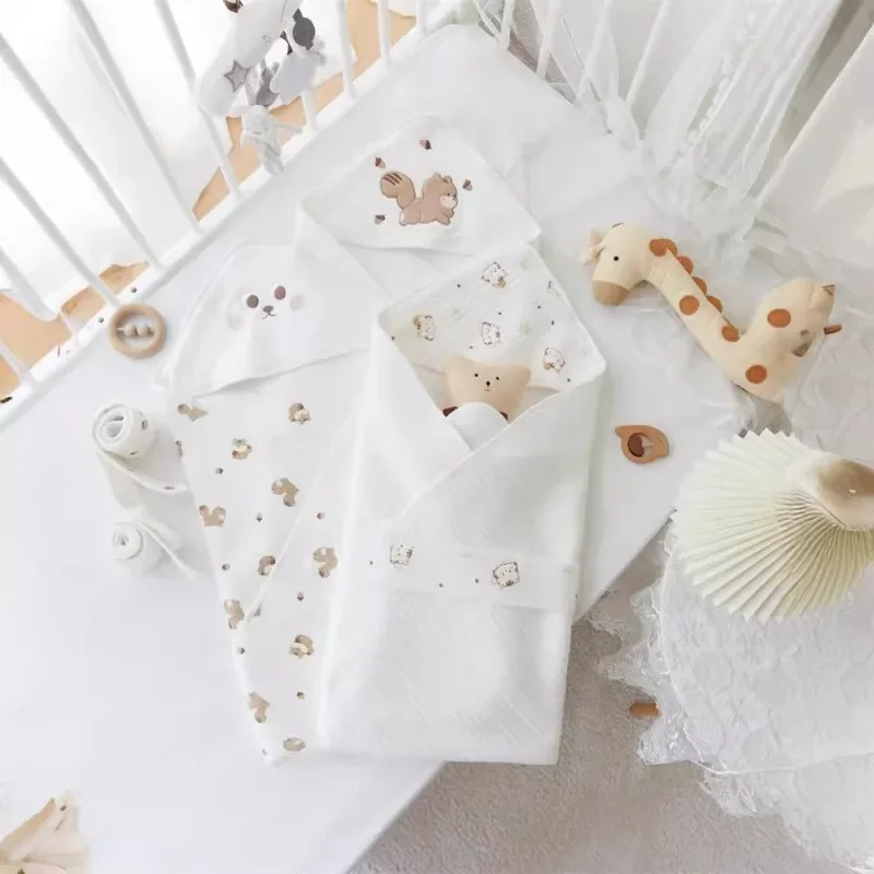 Four Season Cartoon Style Newborn Pure Cotton Delivery Room Hug Warm Infant Swaddle Wrapped In Mother And Baby Bedding Products