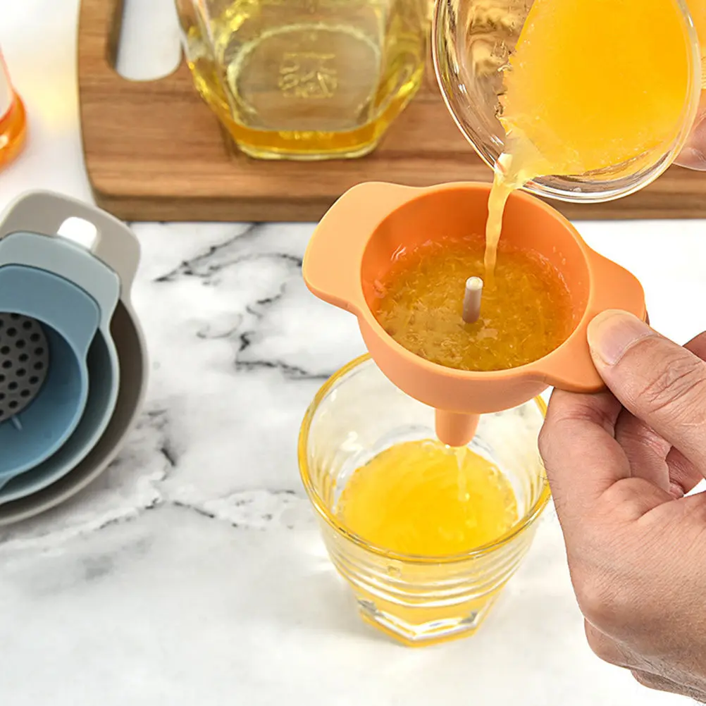 2Pcs Premium Plastic Kitchen Funnel Set 3 Sizes with Removable Filter for Oil Liquor Soy Sauce Transfer Nesting Design Hanging