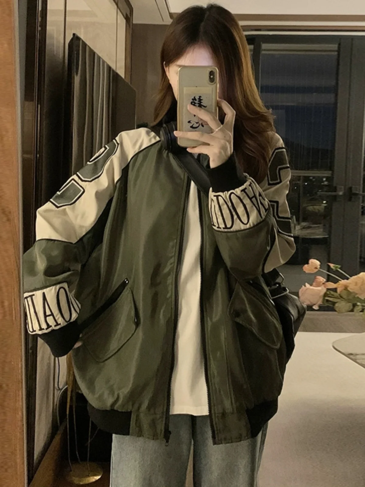 

Женские бейсбольные куртки из мягкой овечьей шерсти, зимние, со съемными элементами, с трехмерным узором «рыбья кость», грязеотталкивающие, с широкими плечами, прочные, стильные