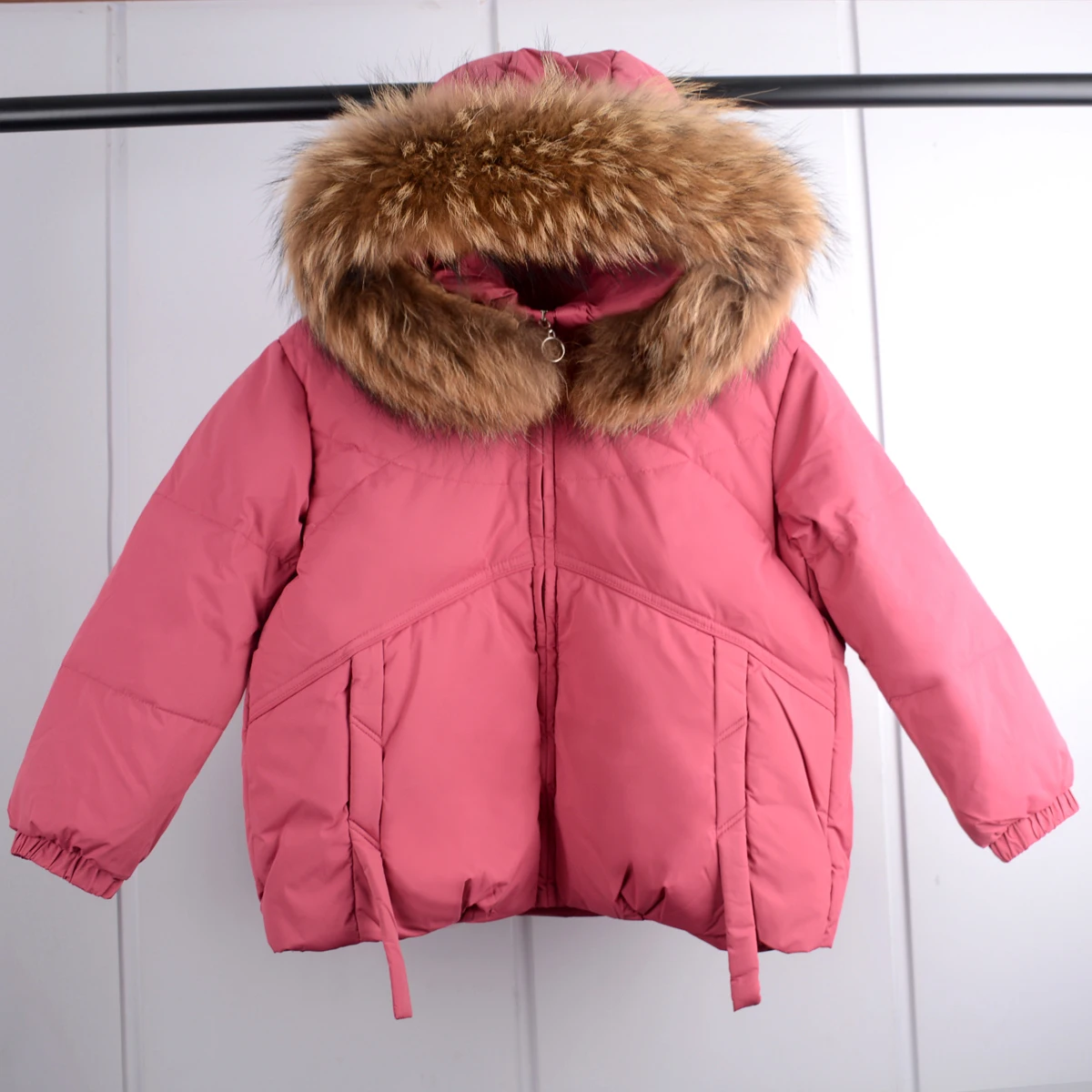 

2025 Children Warm Winter Down Jackets For Girl Clothes Real Raccoon Fur Hooded Coat Teenager Kids Short Waterproof Parka TZ677