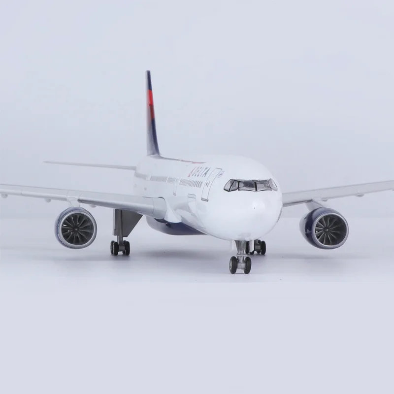 47cm A330 Delta Airways Diecast Resin Model Plane 1:135 Scale Aircraft Assemble Aviation Decoration Gift With Wheel Landing Gear