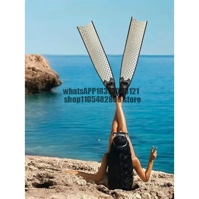 Free diving male flippers pure carbon fiber fishing and hunting flippers Muse long flippers scuba diving