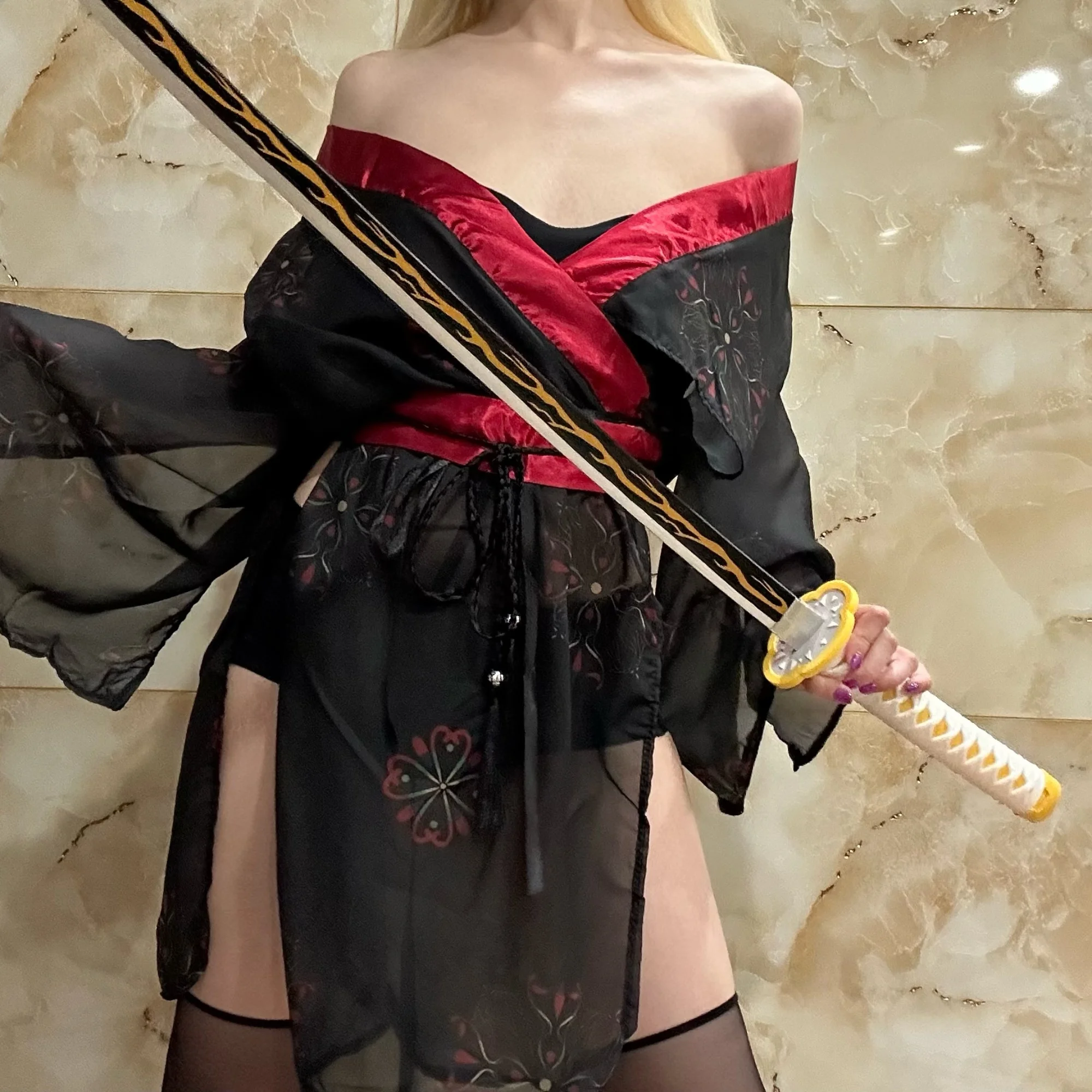 ดาบคาตานะไม้ขนาดจริง 39.3 นิ้ว 100 ซม. ดาบคาตานะ ดาบซามูไร ดาบนินจา อุปกรณ์คอสเพลย์ ของเล่น