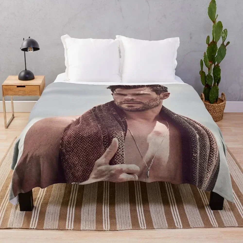 

chris hemsworth Throw Blanket Heavy for winter Soft Beds Blankets For Baby Blankets