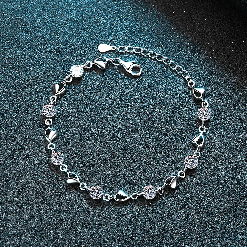 AZ111-S Lefei Mode Fijne Luxe Klassieke 0.5ct Moissanite Hartjes Armbanden Voor Vrouwen S925 Sterling Zilver Feest Bruiloft Sieraden