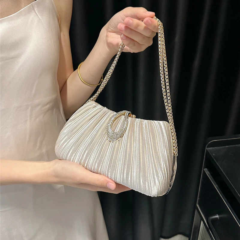 

Women Pleated Elegant Evening Bag Luxury Satin Buckle Small Handbag for Wedding Banquet Festival Fashionable Dress Clutch Bags